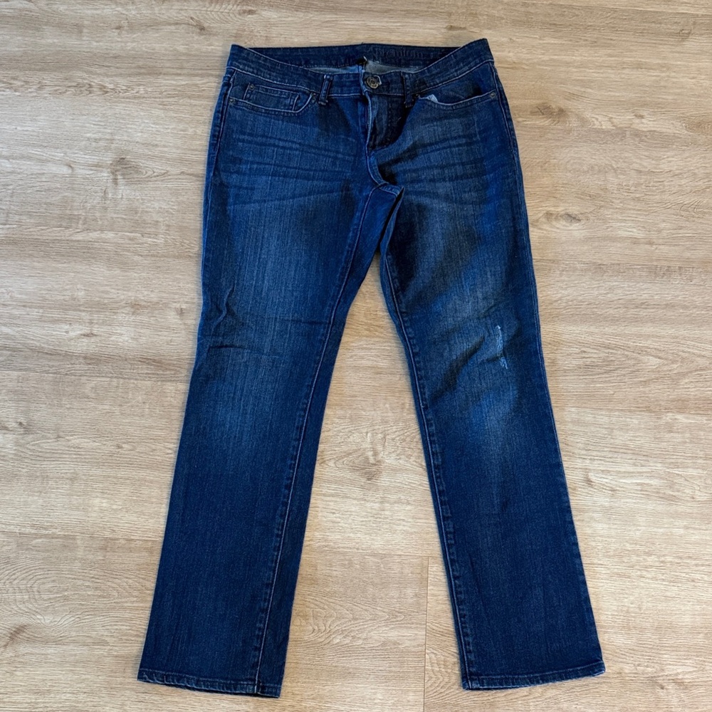 GAP Women's Indigo Straight Leg Jeans